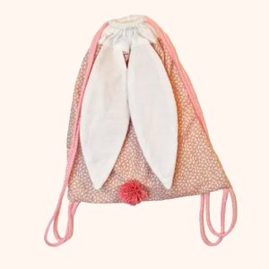 Mochila con forma de conejo